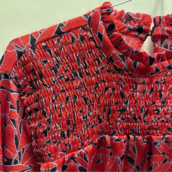 ANN TAYLOR RED & BLACK FLORAL LONG SLEEVED  FLOUNCY SLEEVE DRESS SZ M - Picture 3 of 7